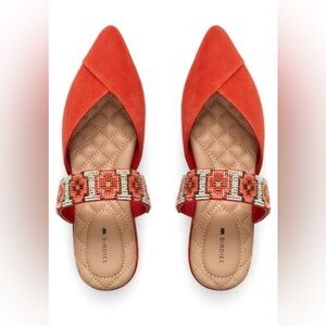 NWOT BIRDIES The Swan Flat Spice Cuff Slide Beaded
Pointed Toe Suede Sz 9.5